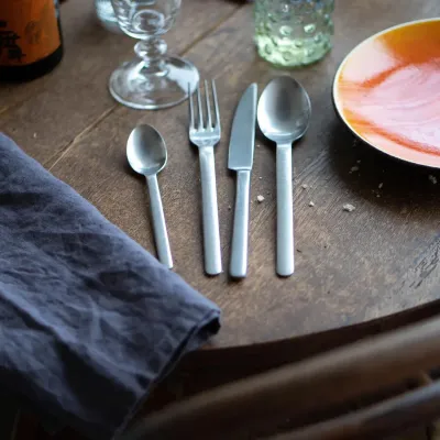Loft Vintage Stainless Steel 5-Pc Setting (Dinner Knife, Dinner Fork, Soup Spoon, Salad Fork, Teaspoon)