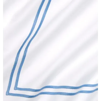 Grande Hotel White/Ocean Bedding