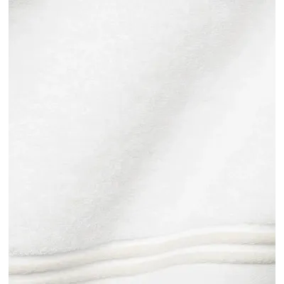 Aura Nuova White/Ivory Bath Towels