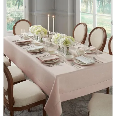 Reece Gold/Petal Table Linens