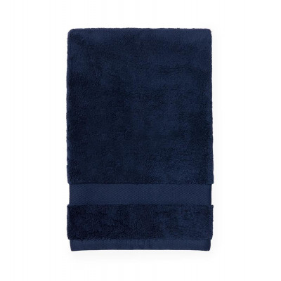 Bello Navy Fade-Resistant 700 gsm Bath Towels