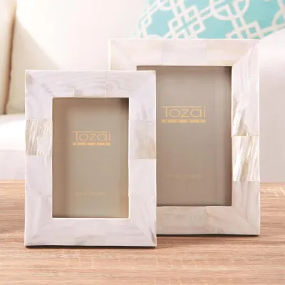 Pearly White Set of 2 Photo Frames in Gift Box (4" x 6", 5" x 7") Mother of Pearl/Glass