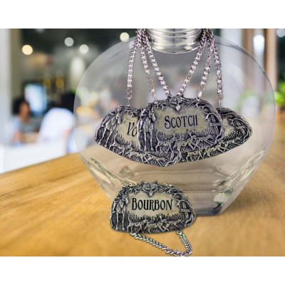 Morning Hunt Pewter Hunt Bourbon Decanter Tag