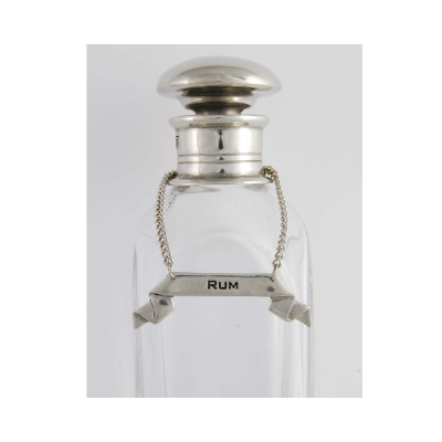 Medici Pewter Classic Bourbon Decanter Tag