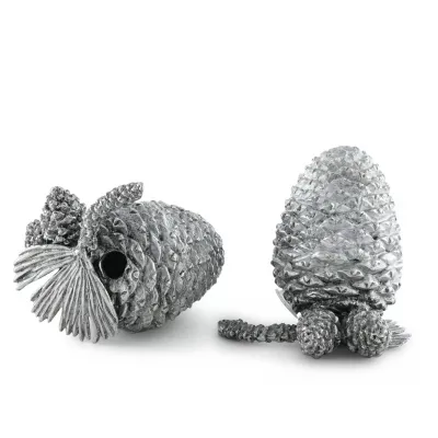 Majestic Forest Pewter Pine Cones Salt And Pepper Set