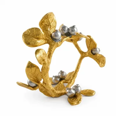 Golden Winter Berry Napkin Ring