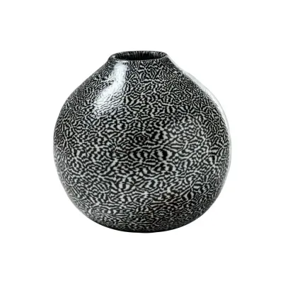 Dama Black/Milk-White Vase
