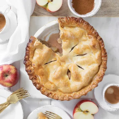 Italian Bakers White Pie Dish