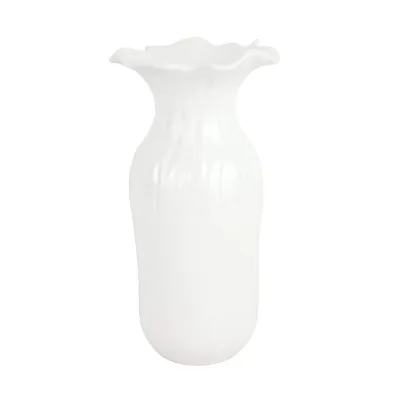 Ondulata White Vase
