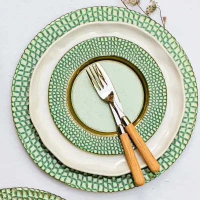 Pelli Glass Green Dinnerware