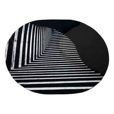 Edifice Lacquer Nina Magon x Von Gern Home Black/White 14" x 18" Oval Placemat