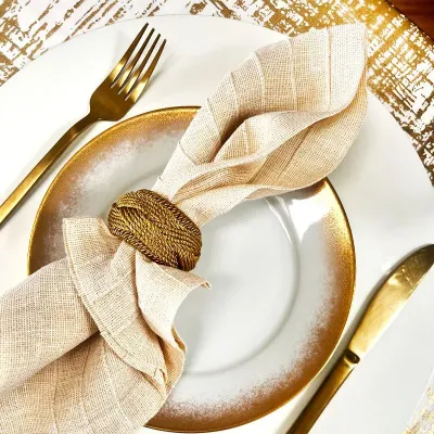 Blanche White/Gold 15" Round Placemat