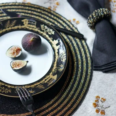 Sparkle Black 15" Round Placemat