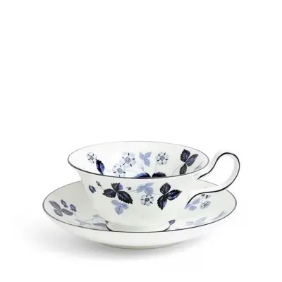 Wild Strawberry Inky Blue Teacup Saucer P 177 ml 5.9 fl oz