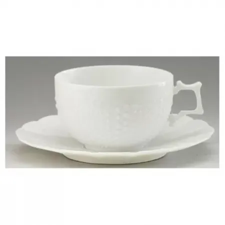Corail White Tea Cup & Saucer 6.34 Oz