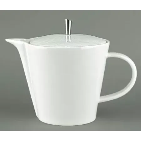 Checks Tea/Coffee Pot With Metal Knob 4 x 4 x 5.5"