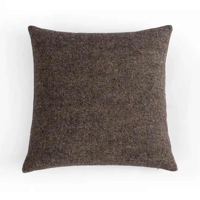 Stonewash Linen Pillow Hasselt Ebony 22"x22"