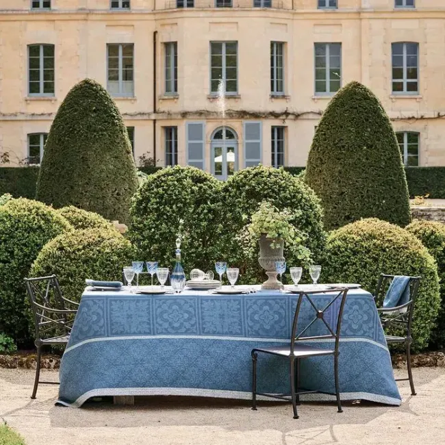 Harmonie Bleu Green Sweet Stain-Resistant 100% Linen Tablecloth 69" x 69"