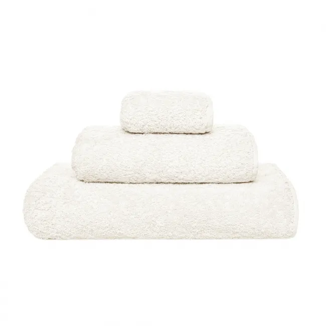 Grand Egoist Snow Bath Towels