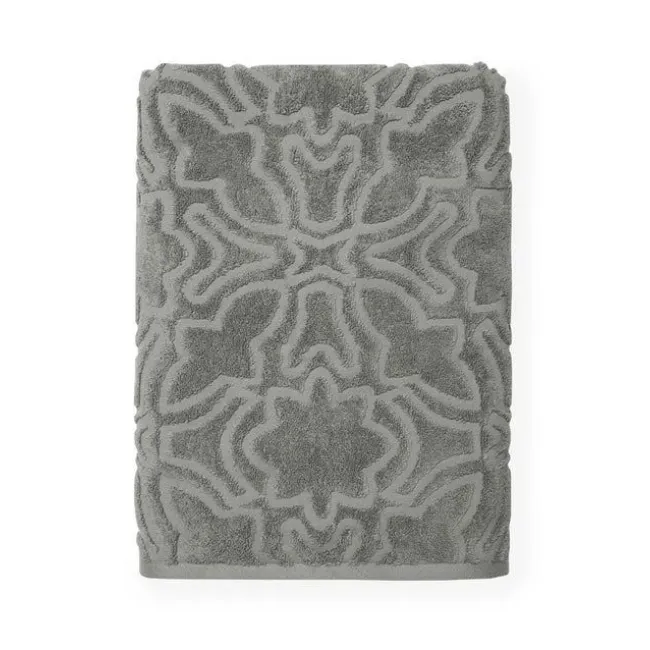 Moresco Iron Bath Towels