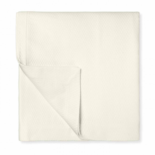 Perrio Twin Coverlet 75 x 95 Ivory