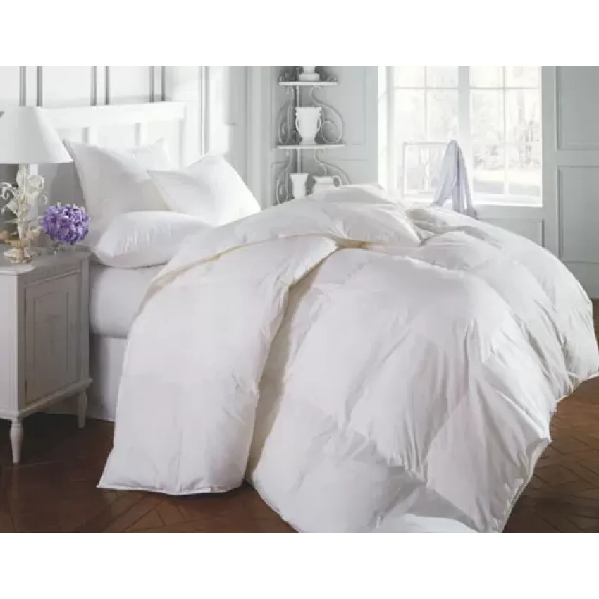 Sierra Down Alternative VirtuDown Oversized Queen All-Year Comforter 90 x 94 73 oz
