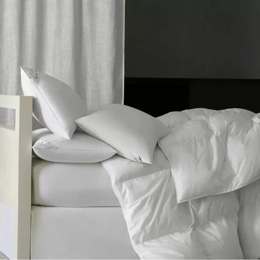 Cardigan King Pillow 20 x 36 22 oz Med White