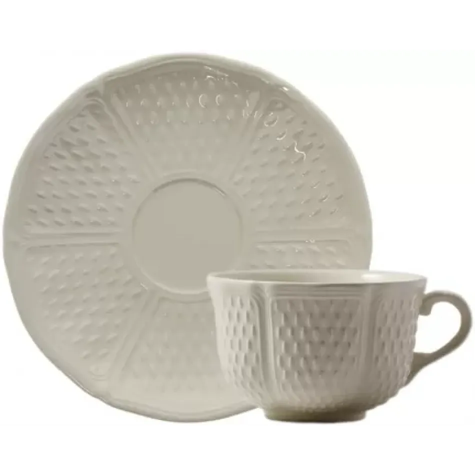 Pont Aux Choux White Tea/Breakfast Saucer