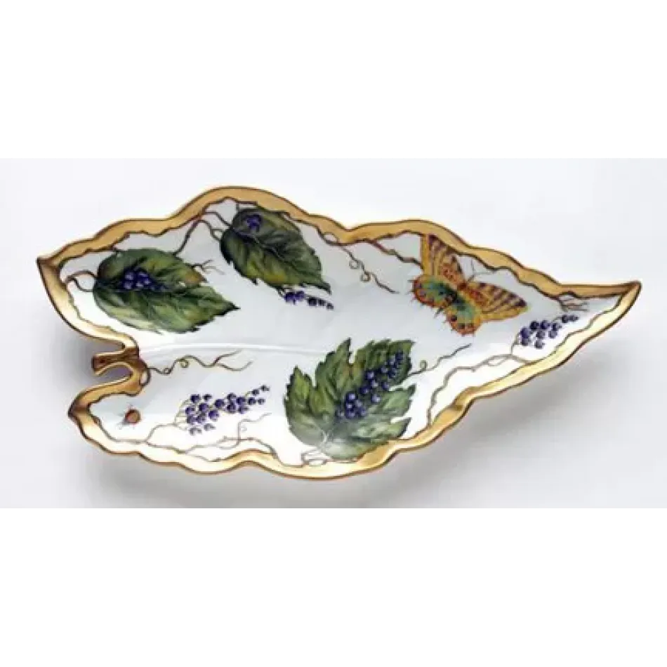 Wildberries Lavender Leaf Dish 12 in Long