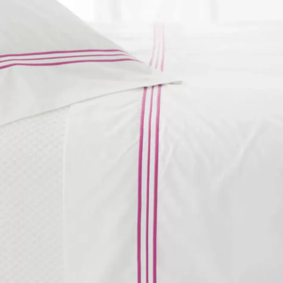 Trio Fuchsia Bedding