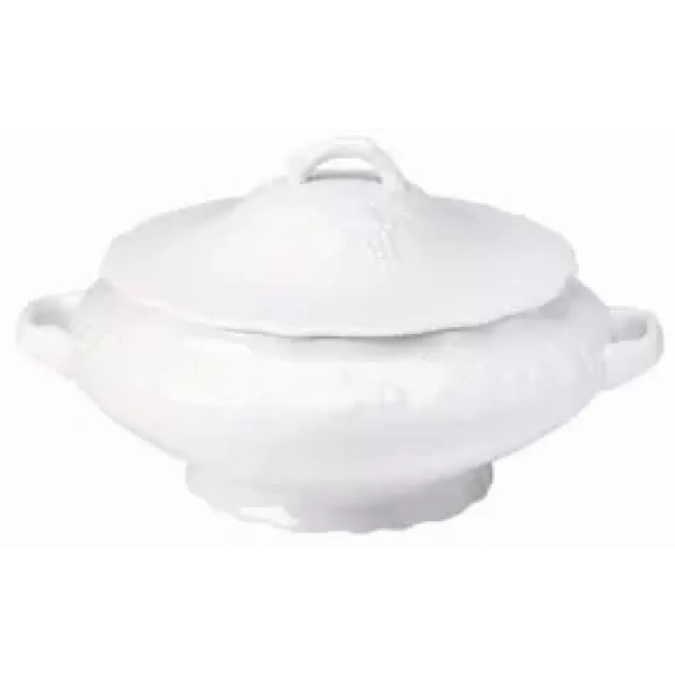 Blanc de Blanc Covered Vegetable/Soup Tureen