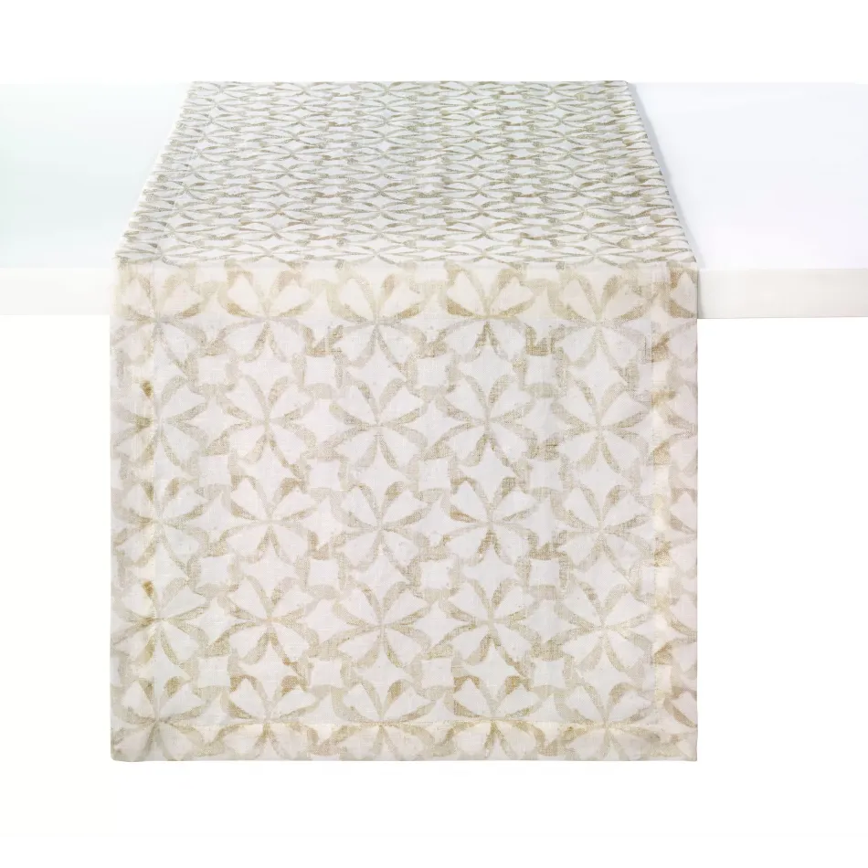 Shamrock Champagne 15" x 90" Runner