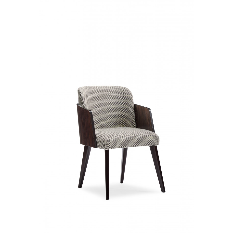 The Olav Dining Chair