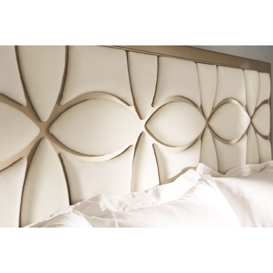 Caracole sleeping beauty bed hotsell