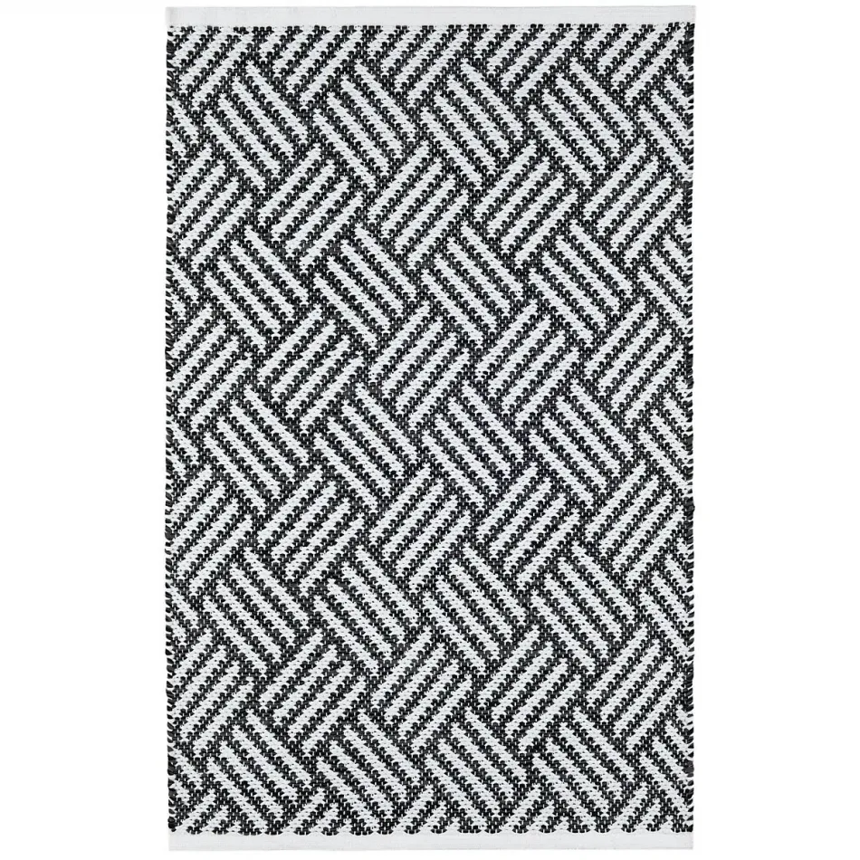 Crisscross Black Handwoven Indoor/Outdoor Rug 5' x 8'