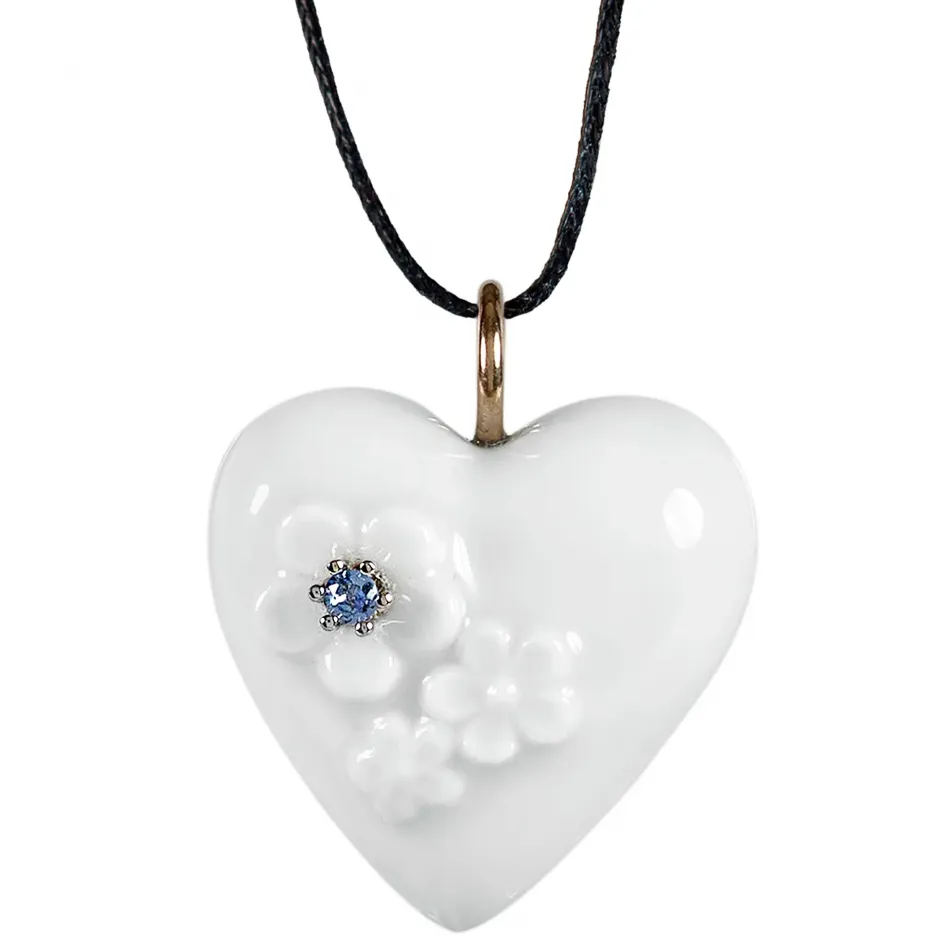 Hearts Pendant With Flower Relief Tanzanite