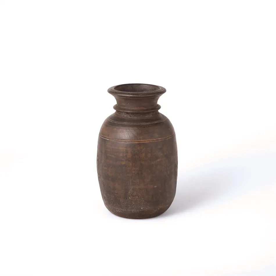 Village Milk Vessel Medium