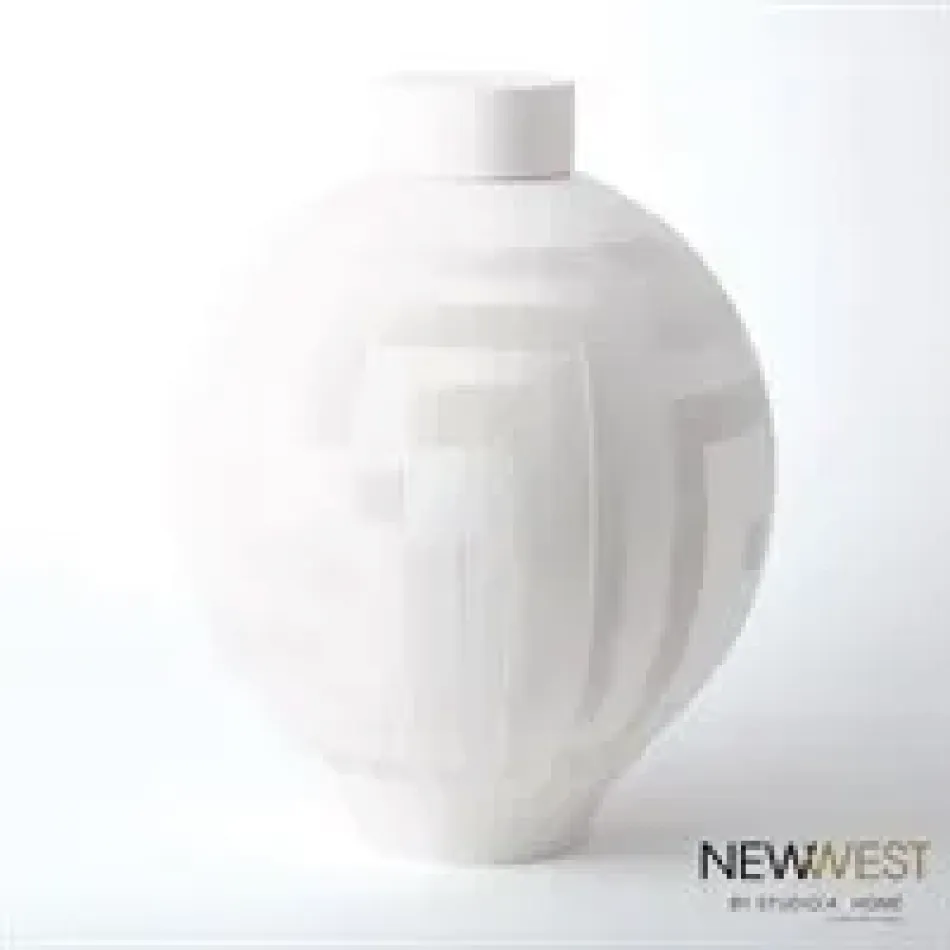 Chaco Lidded Jar Matte White