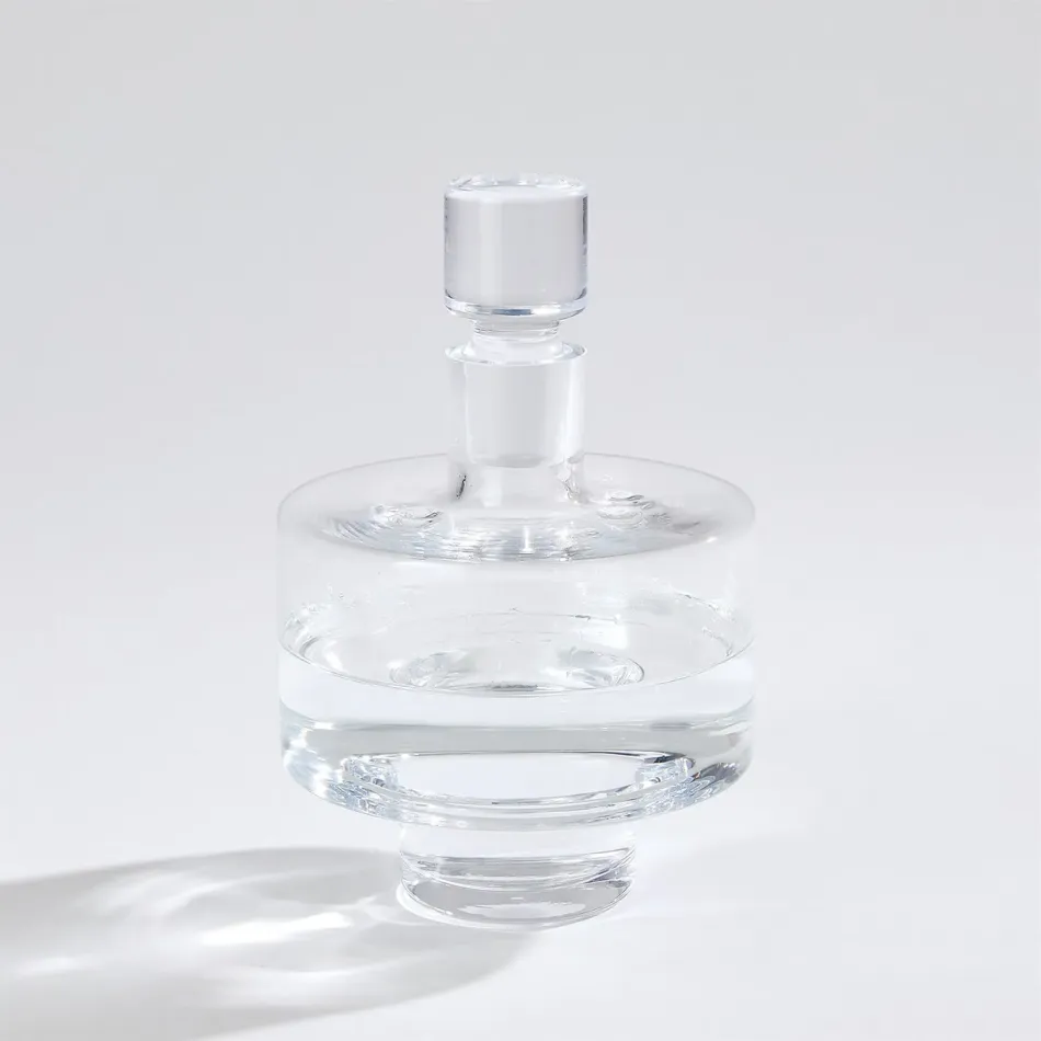 Jensen Carafe Short