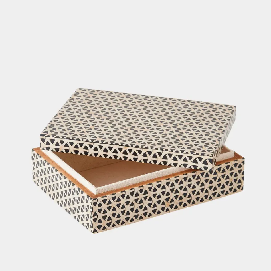 Infinity Box 3"H x 8"W x 10"D