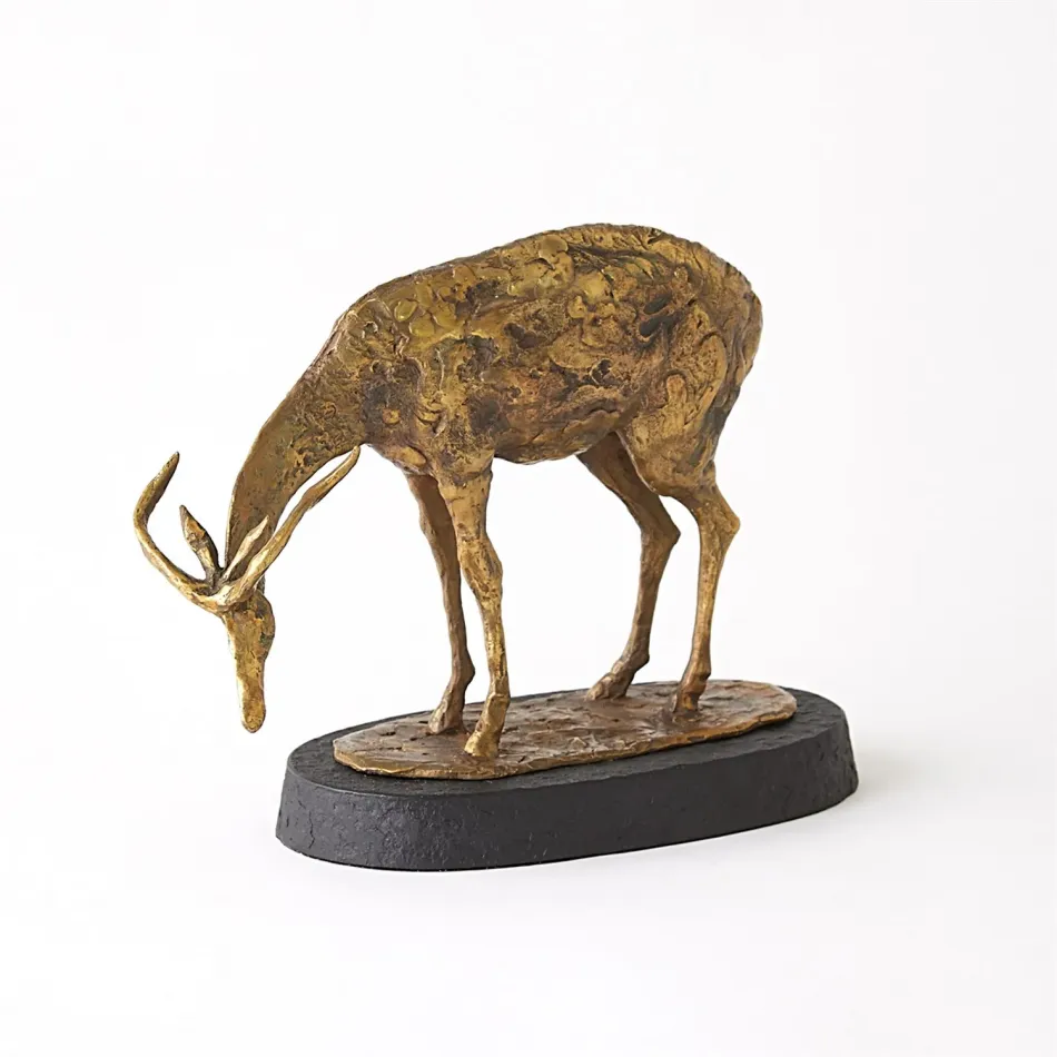 Nara Bowing Deer