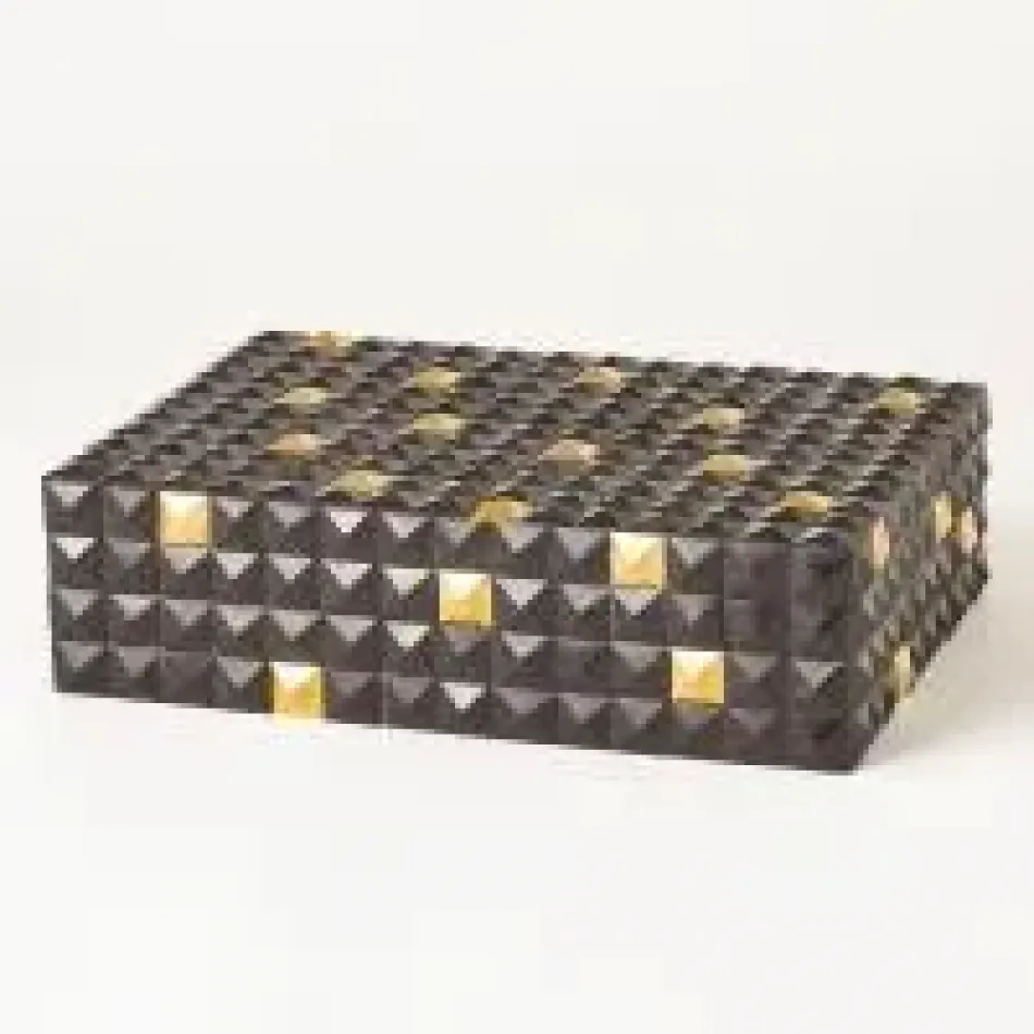 Pyramid Box Large