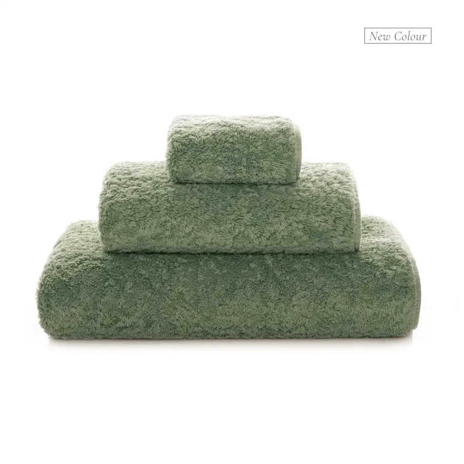 Egoist Jade Bath Towel 28" x 55''