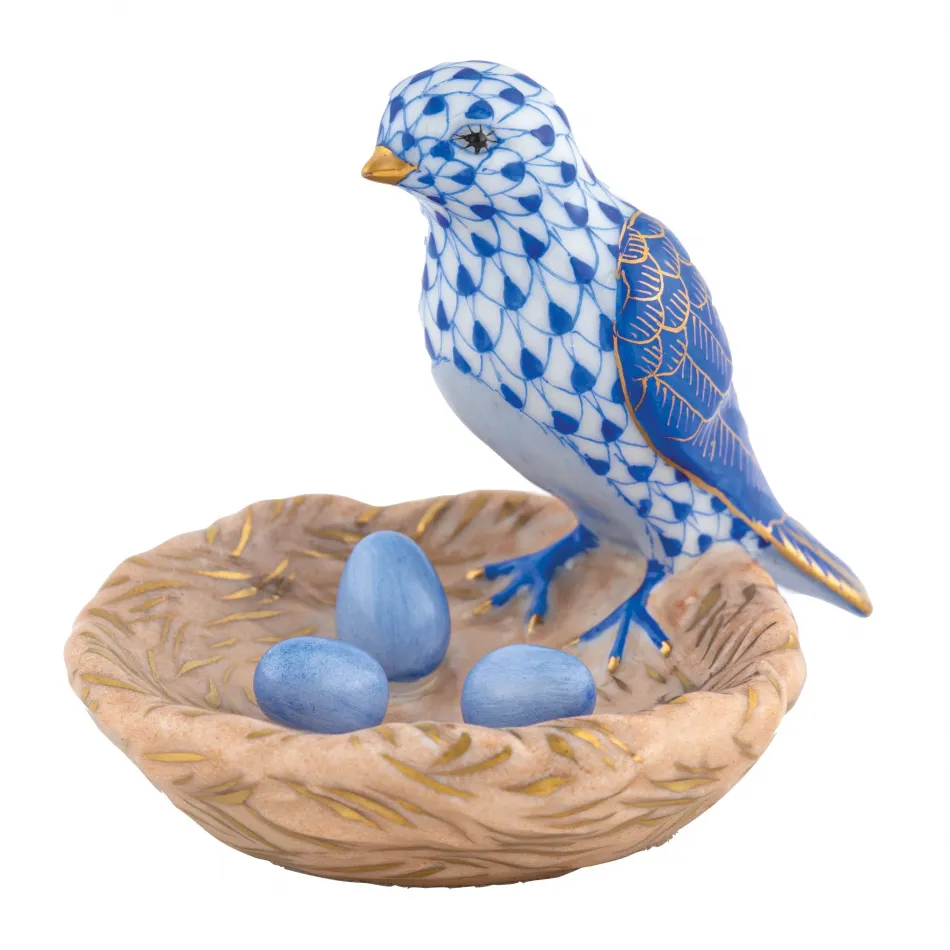 Bird with Nest Sapphire