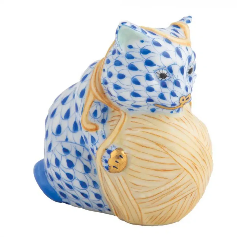 Yellow Yarn Sapphire Playful Kitten 2 in L X 1.5 in W X 2.25 in H