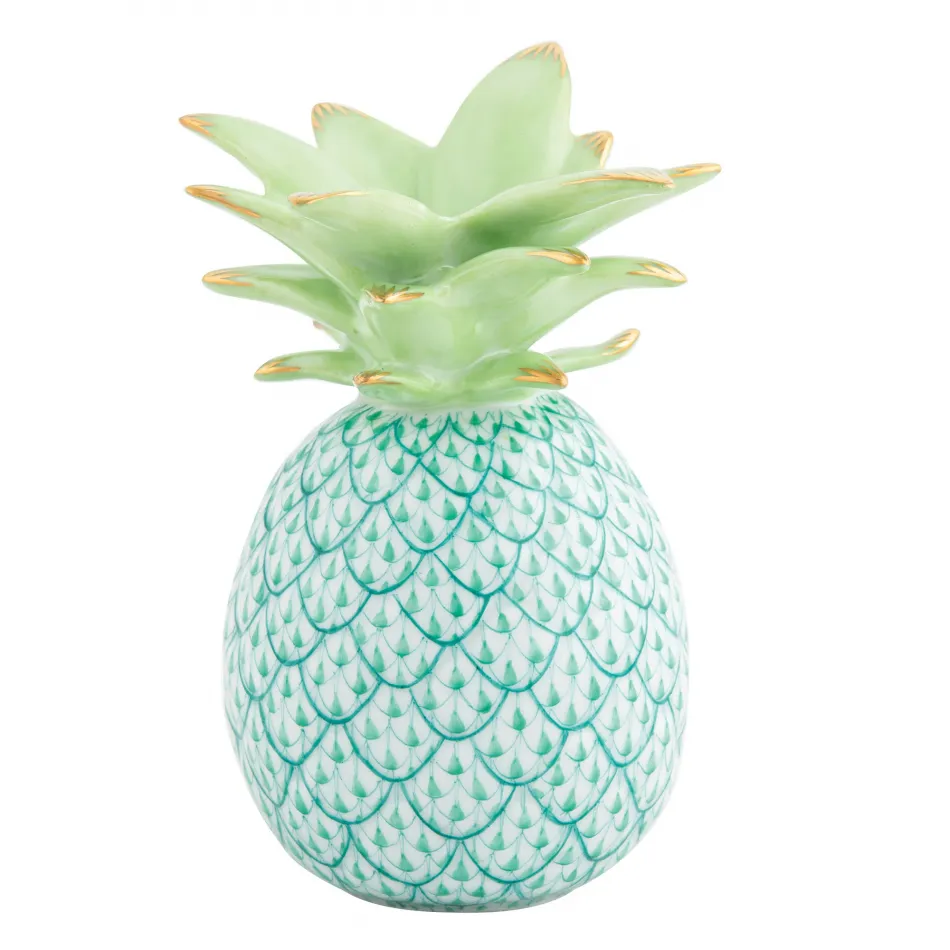 Medium Pineapple Green 3.25 in L X 3 in W X 4.5 in H