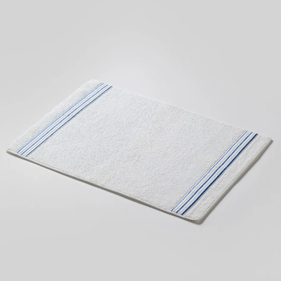 Tricot White/Light Blue 20" x 28" Bath Mat Design Two Sides
