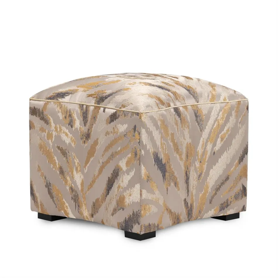 Curved Ottoman - 4069