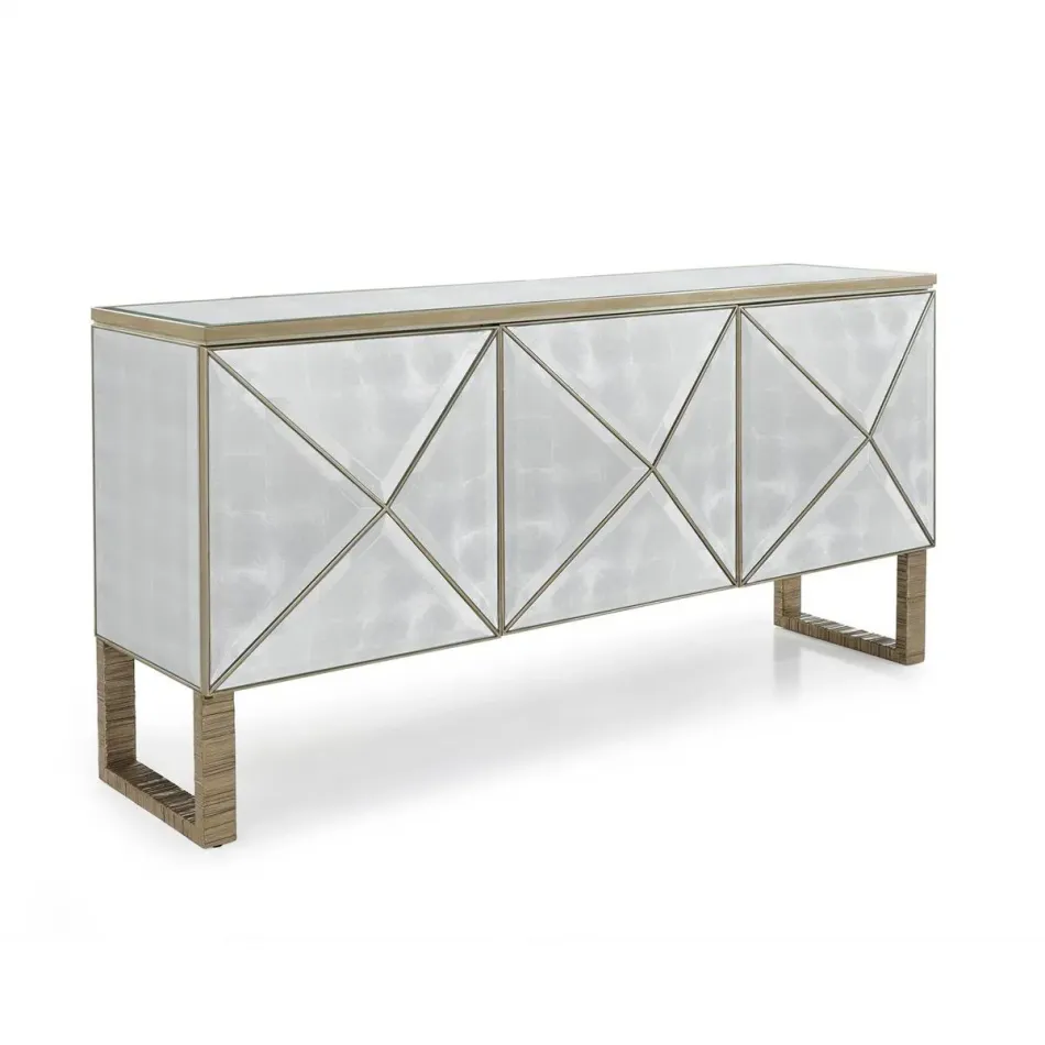 Catarina Credenza