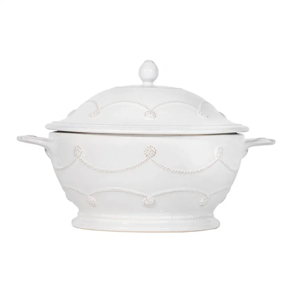 Berry & Thread Whitewash Casserole with Lid